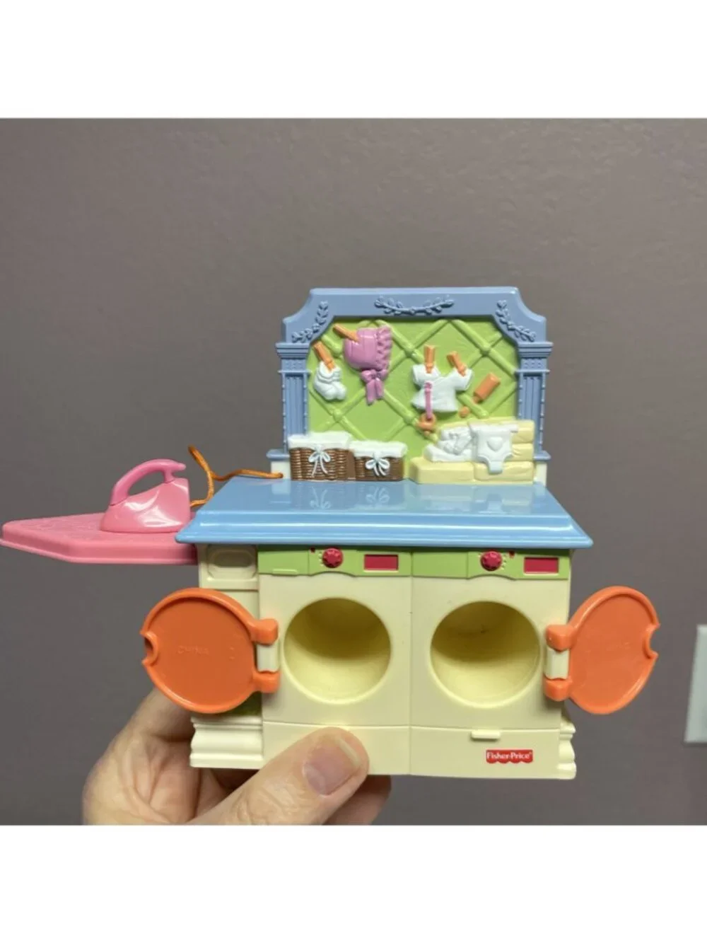 2010 Fisher Price Loving Family Dollhouse Laundry Room Washer Dryer Iron